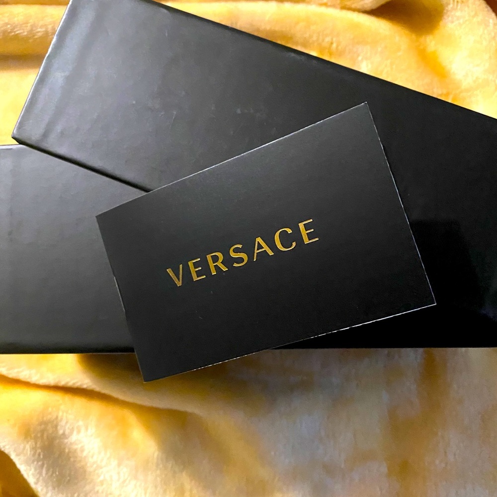 Versus Box for your glasses - Picture 2 of 3